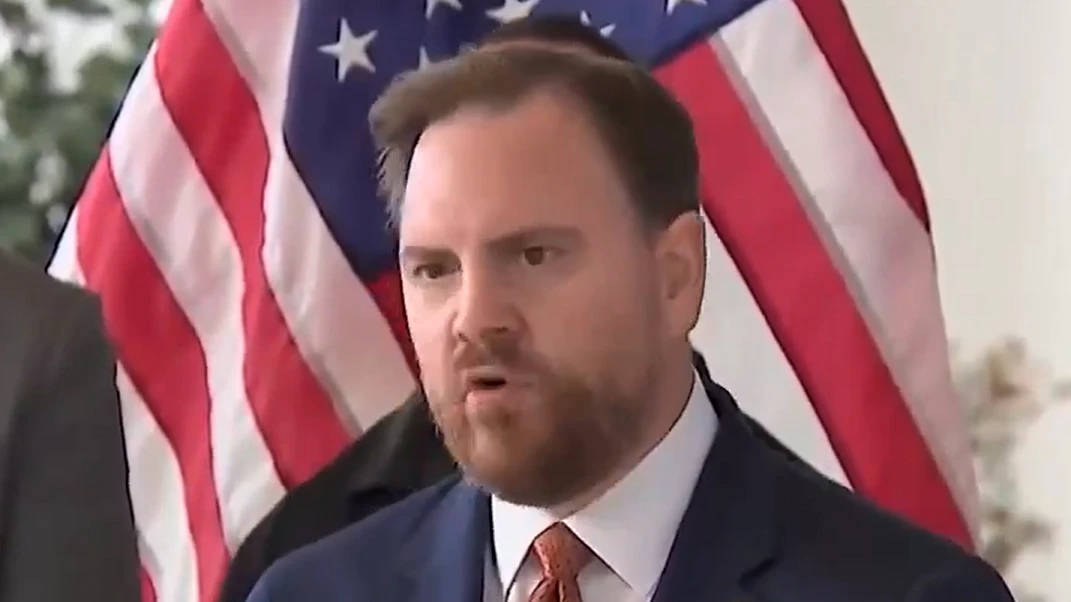 Nick Daniels, NATCA President, urges Congress to end the shutdown during a press conference on aviation safety.