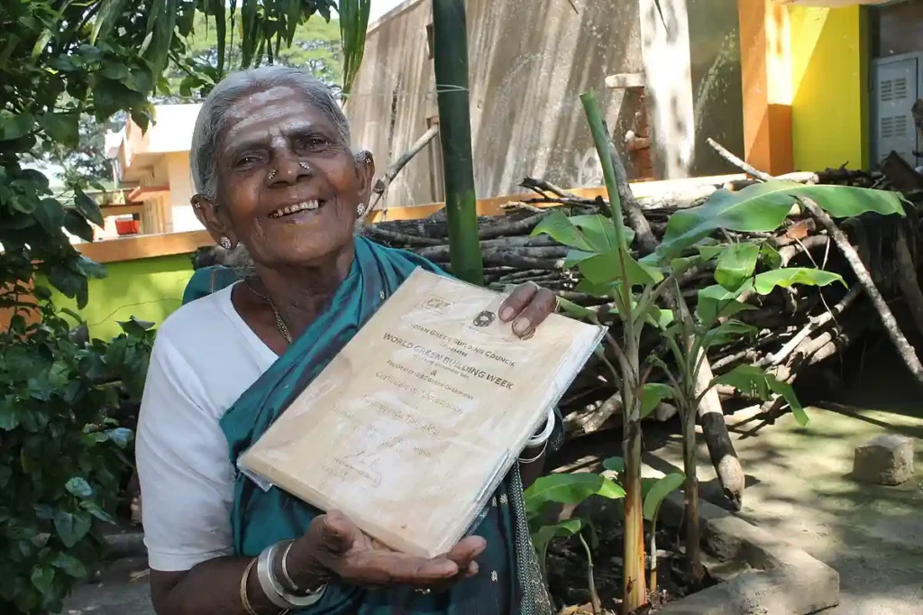Saalumarada Thimmakka standing outdoors in Karnataka, India, October 2011