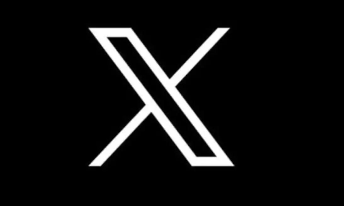 X down as the official X logo appears during a global platform outage