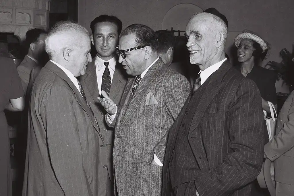 Early diplomatic meeting between Iranian diplomat Reza Saffinia and Israeli leaders in Jerusalem in 1950, long before the modern Iran-Israel conflict