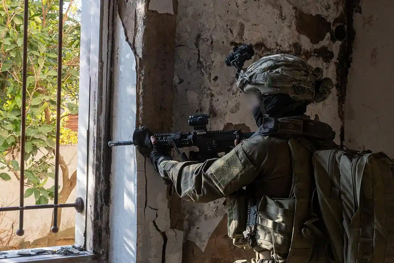 US Iran war escalation illustrated by military operation during Middle East conflict scenario